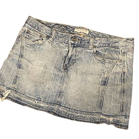 Tommy Jeans Frayed Distressed Denim Jean Skirt Size 9 - Picture 1 of 7